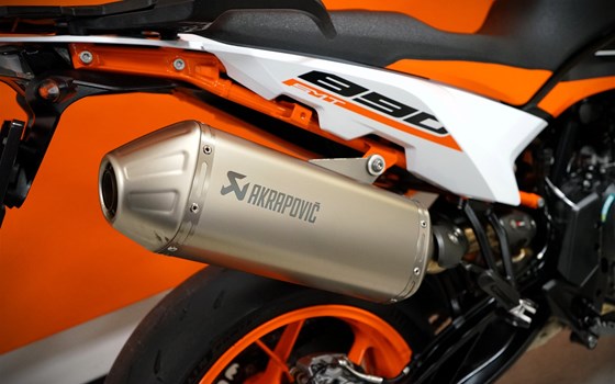 Gebrauchtmotorrad KTM 890 SMT - Bild 3