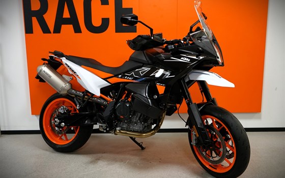 Gebrauchtmotorrad KTM 890 SMT - Bild 4