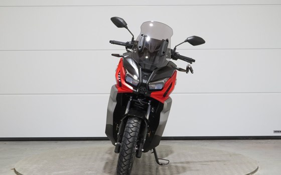 Neufahrzeug Voge SR1 125 ABS TCS - Bild 2