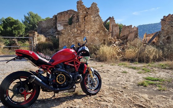 Gebrauchtmotorrad Ducati Monster 1200 S - Bild 3