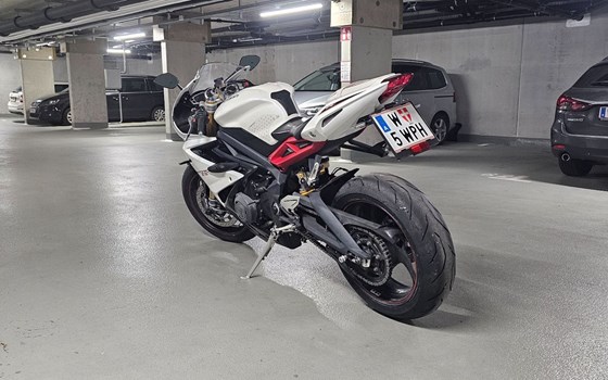 Gebrauchtmotorrad Triumph Daytona 675 R - Bild 4