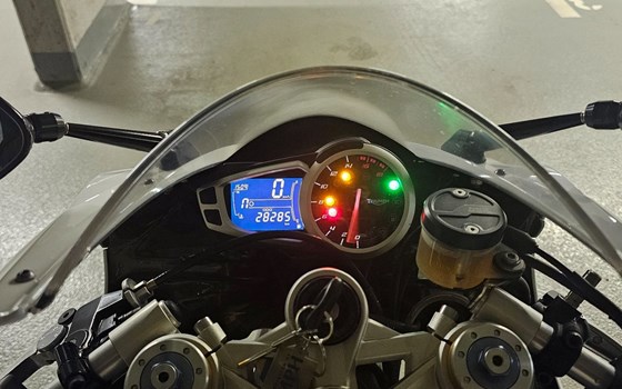 Gebrauchtmotorrad Triumph Daytona 675 R - Bild 7