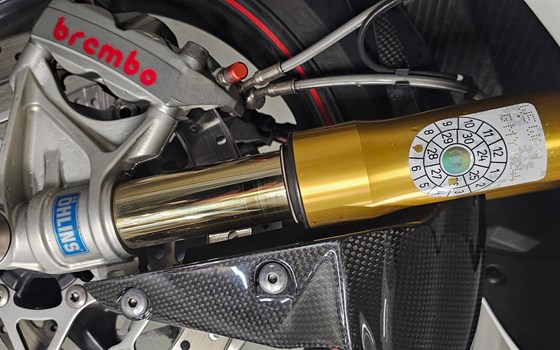 Gebrauchtmotorrad Triumph Daytona 675 R - Bild 8