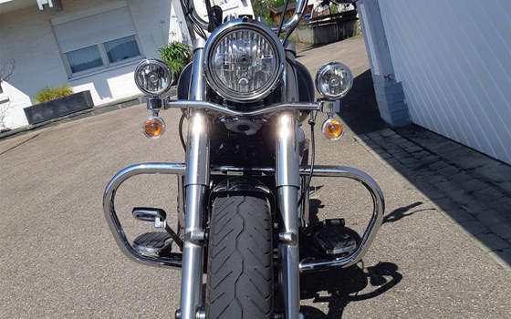 Gebrauchtmotorrad Kawasaki VN 900 Classic - Bild 8