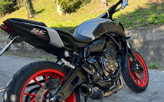 Gebrauchtmotorrad Yamaha MT-07 - Bild 4