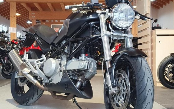 Gebrauchtmotorrad Ducati Monster 620 Dark - Bild 1