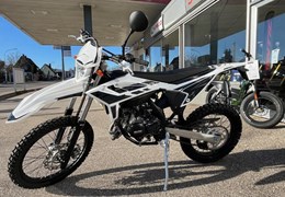 Neumotorrad Beta RR 50 Enduro Racing