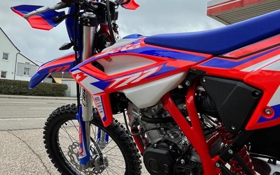 Neufahrzeug Beta RR 125 4T LC Enduro - Bild 7