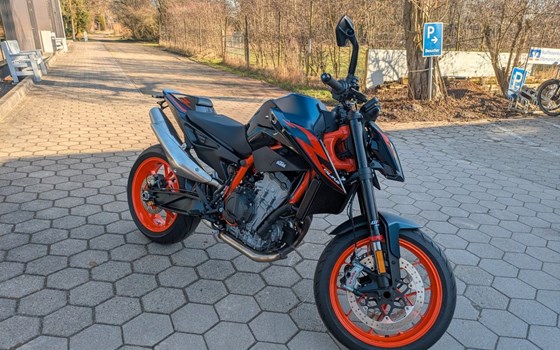 Gebrauchtmotorrad KTM 890 Duke R - Bild 4