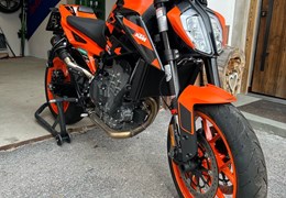 Gebrauchte KTM 890 Duke GP