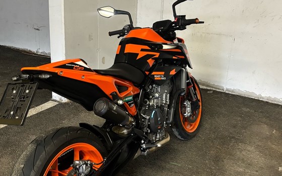 Gebrauchtmotorrad KTM 890 Duke GP - Bild 3