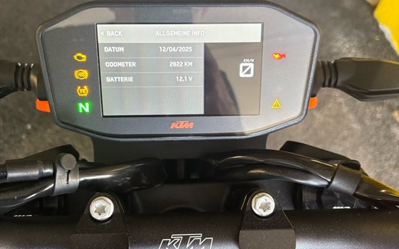 Gebrauchtmotorrad KTM 890 Duke GP - Bild 2