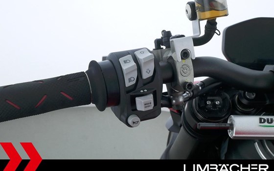 Gebrauchtmotorrad Ducati Streetfighter V2 - Bild 21