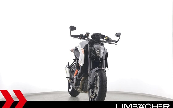 Gebrauchtmotorrad KTM 1290 Super Duke R - Bild 11