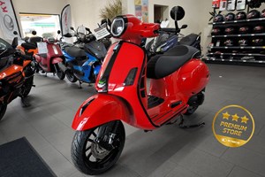 Angebot Vespa GTS 300 Super