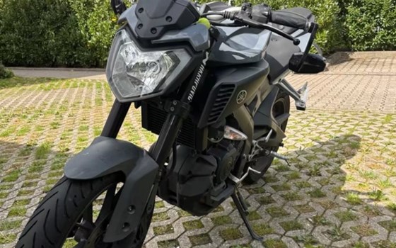 Gebrauchtmotorrad Yamaha MT-125 - Bild 1