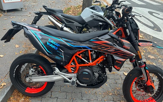 Gebrauchtmotorrad KTM 690 SMC R - Bild 1