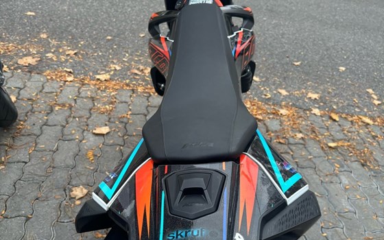 Gebrauchtmotorrad KTM 690 SMC R - Bild 7