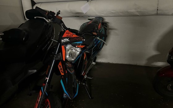 Gebrauchtmotorrad KTM 690 SMC R - Bild 5