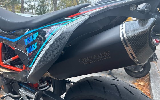 Gebrauchtmotorrad KTM 690 SMC R - Bild 2