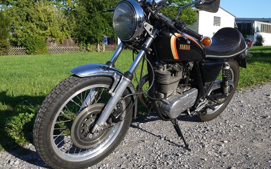 Gebrauchtmotorrad Yamaha SR 500 - Bild 1