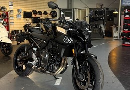 Neumotorrad Suzuki GSX-8S