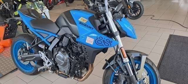 Suzuki GSX-8S