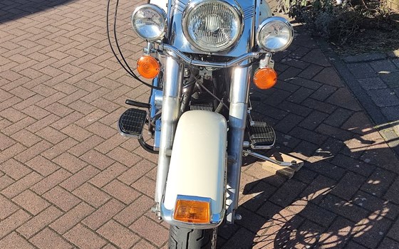 Gebrauchtmotorrad Harley-Davidson Softail Heritage Classic FLSTC - Bild 8