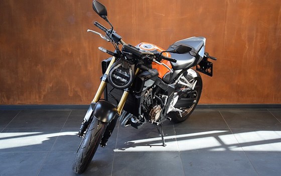 Neufahrzeug Honda CB650R E-Clutch - Bild 2