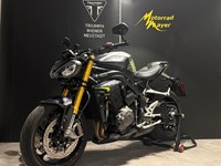 Gebrauchtmotorrad Triumph Speed Triple 1200 RS 
