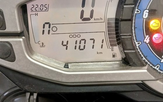 Gebrauchtmotorrad Triumph Tiger 800 - Bild 6