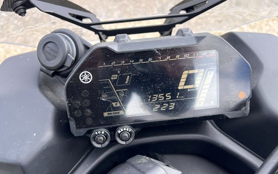 Gebrauchtmotorrad Yamaha Niken GT - Bild 9