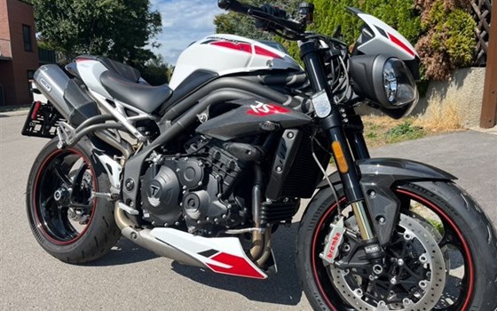 Gebrauchtmotorrad Triumph Speed Triple RS - Bild 1