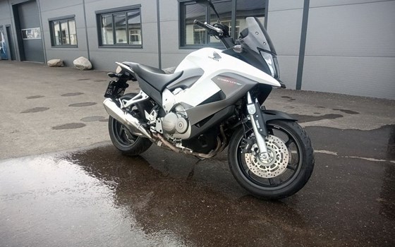 Gebrauchtmotorrad Honda VFR800X Crossrunner - Bild 3