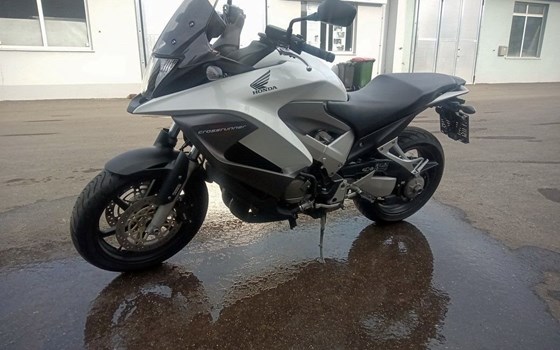 Gebrauchtmotorrad Honda VFR800X Crossrunner - Bild 8