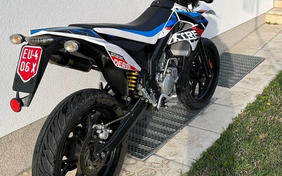 Gebrauchtmotorrad Derbi Senda DRD X-Treme 50 SM - Bild 3