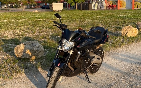Gebrauchtmotorrad Aprilia Shiver 750 - Bild 6