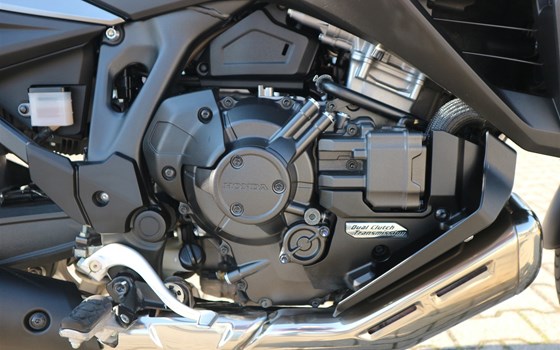 Gebrauchtmotorrad Honda NT1100 DCT - Bild 7