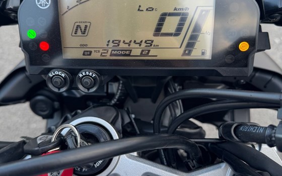 Gebrauchtmotorrad Yamaha MT-10 - Bild 2