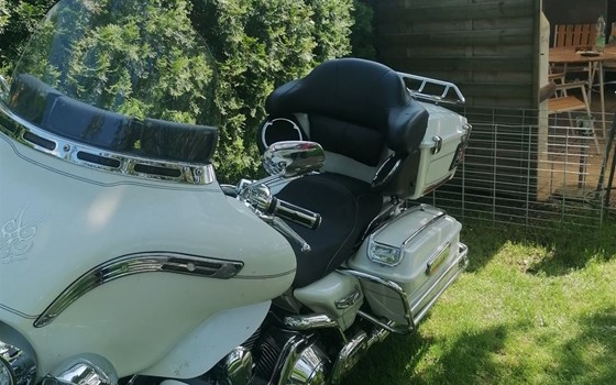 Gebrauchtmotorrad Harley-Davidson Electra Glide FLH - Bild 1