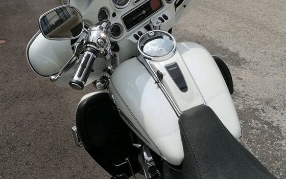 Gebrauchtmotorrad Harley-Davidson Electra Glide FLH - Bild 7