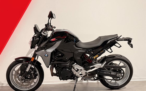 Gebrauchtmotorrad BMW F 900 R - Bild 3