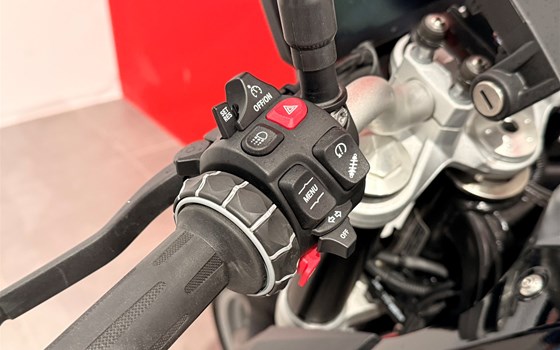 Gebrauchtmotorrad BMW F 900 R - Bild 7