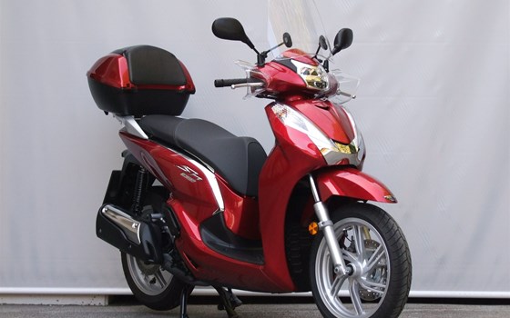 Gebrauchtmotorrad Honda SH300i - Bild 13