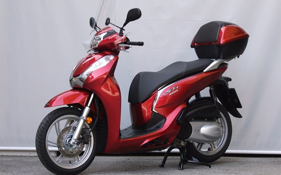 Gebrauchtmotorrad Honda SH300i - Bild 2