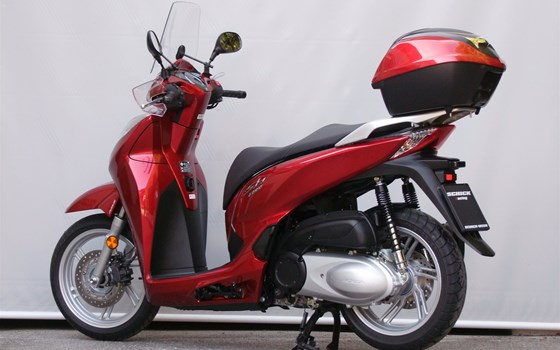 Gebrauchtmotorrad Honda SH300i - Bild 6