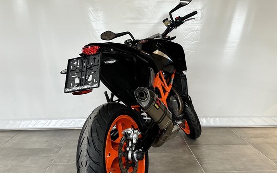 Gebrauchtmotorrad KTM 690 Duke R - Bild 11