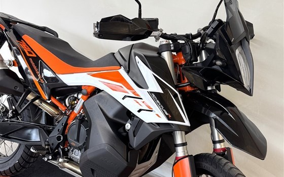 Gebrauchtmotorrad KTM 790 Adventure R - Bild 9