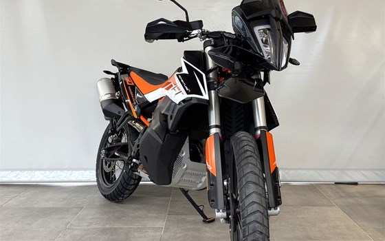 Gebrauchtmotorrad KTM 790 Adventure R - Bild 5