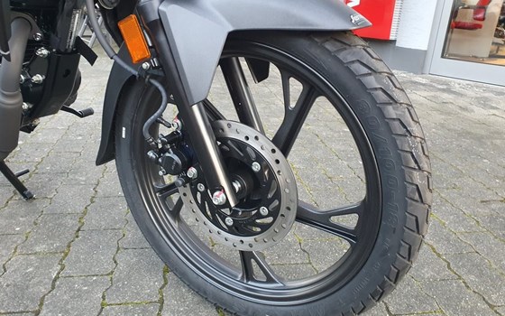 Gebrauchtmotorrad Honda CB125F - Bild 4